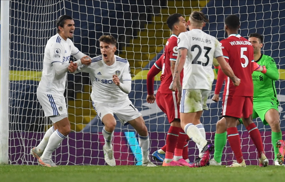 到他在空中 到他在空中